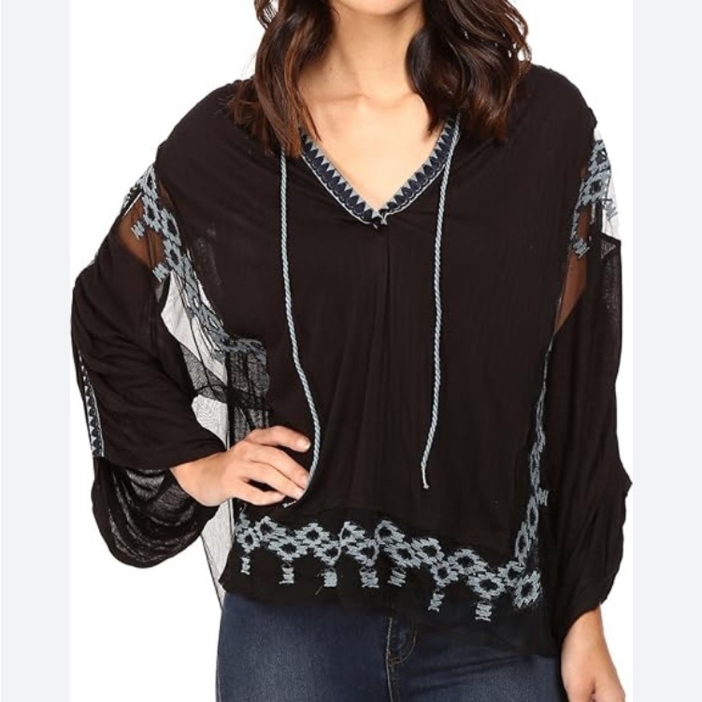 REDUCED! Free people bohemian peasant oversized embroidery, 3/4 sleeves! - Picture 1 of 16